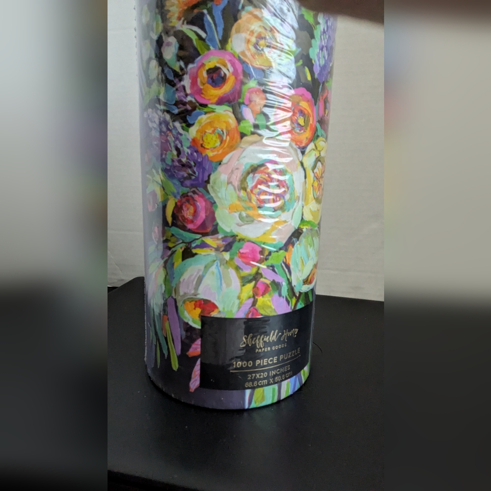 Sheffield Home 1000 Piece Puzzle Floral Design - New